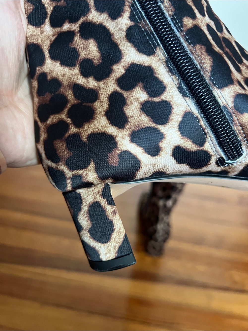 Katy Perry The Wandering Boot Leopard Print Knee High NWOB Size 5 & 5.5 - Picture 9 of 13